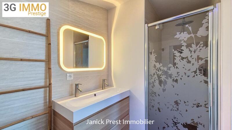 Duplex - 153 m² - 7 pièces