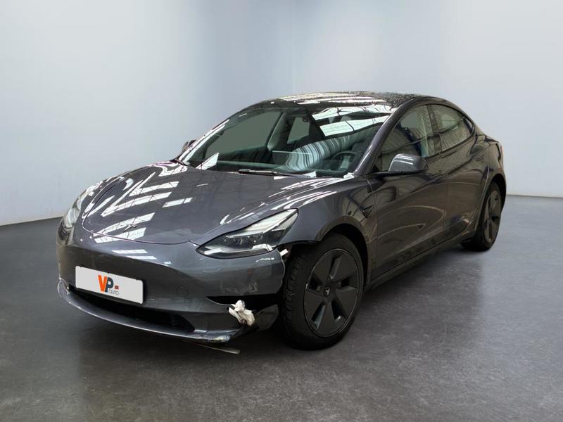 Tesla Model 3 Autonomie Standard Plus Rwd