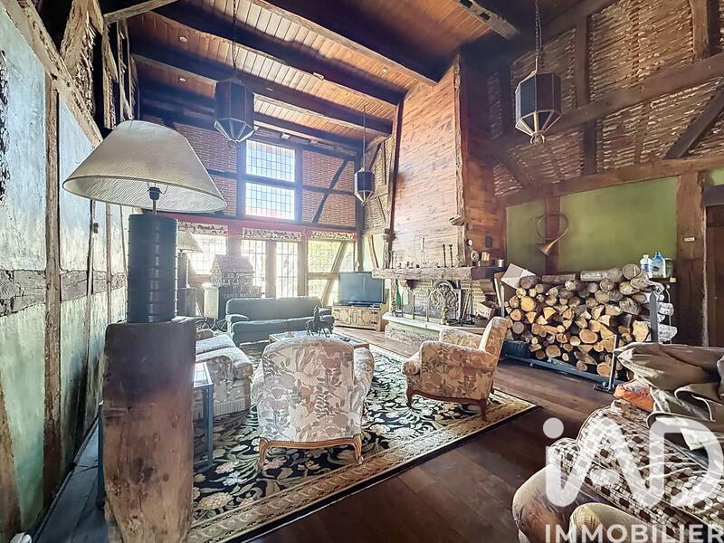 Maison - 180 m² - 6 pièces