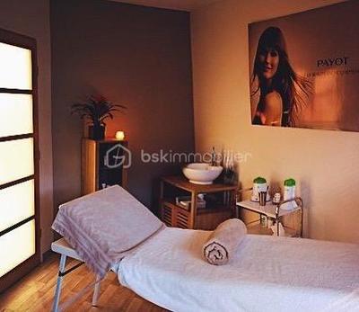 Beauté / Bien-être - 90 m²