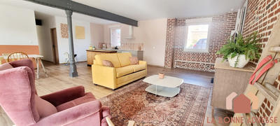 Loft - 120 m² - 4 pièces