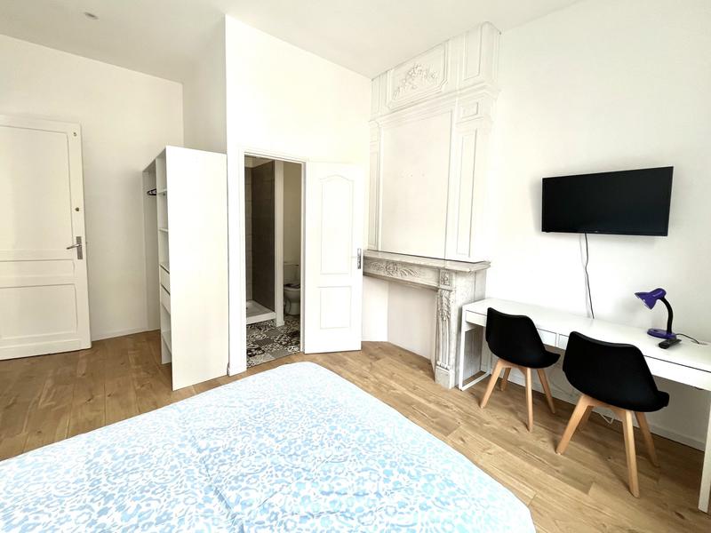 Appartement - 13 m² - 7 pièces