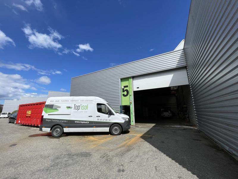 Local d'activités - 338 m²