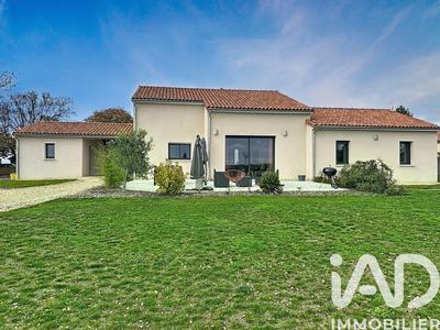 Maison - 143 m² - 5 pièces