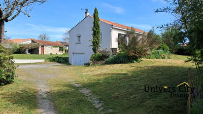 Maison - 101 m² - 6 pièces