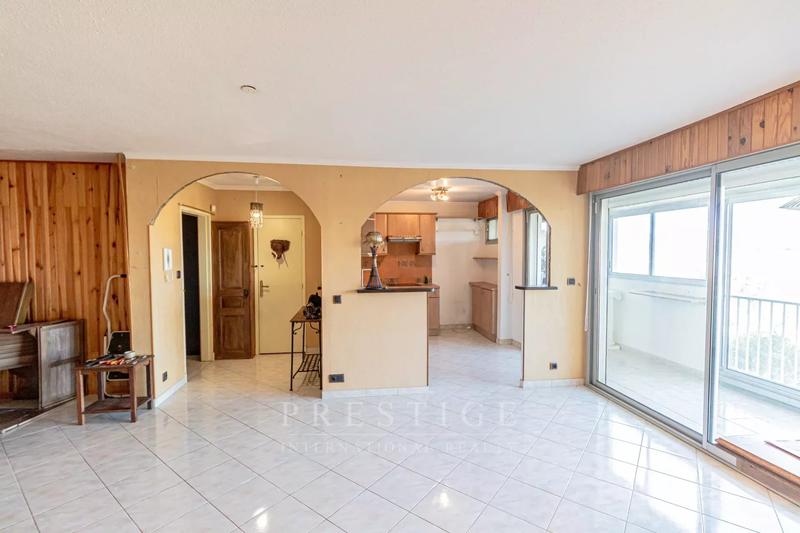 Appartement - 134 m² - 5 pièces