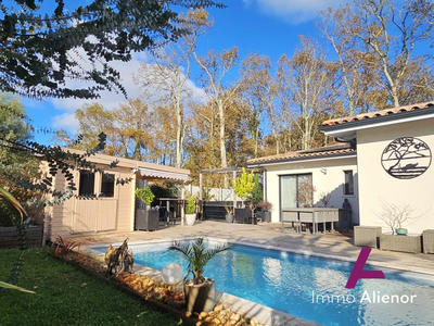 Maison - 111 m² - 4 pièces