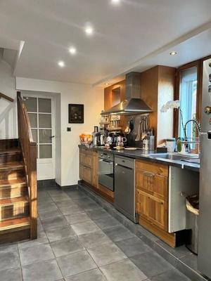 Maison de ville - 223 m² - 7 pièces