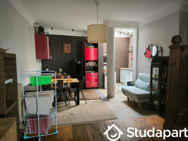 Maison de ville - 100 m² - 5 pièces