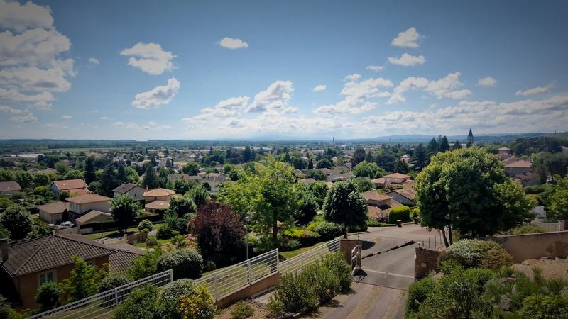 Propriété - 414 m² - 10 pièces