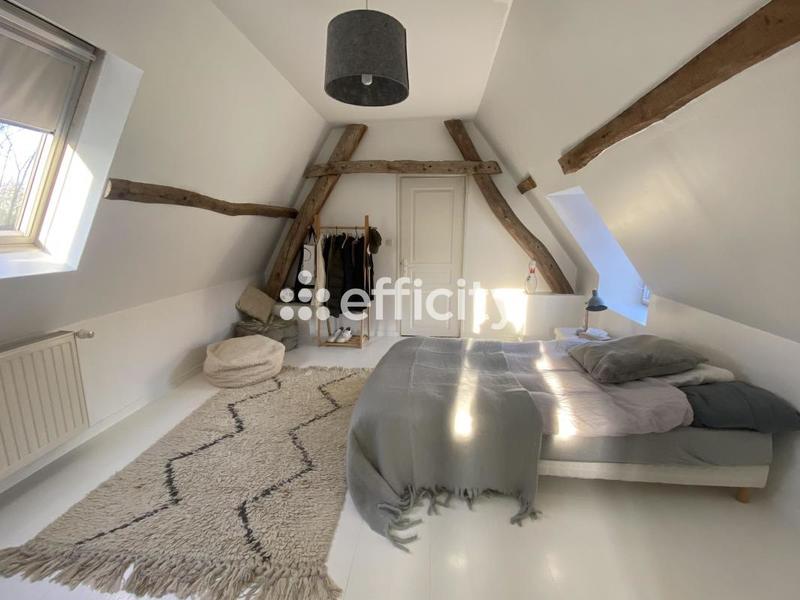 Corps de ferme - 250 m² - 8 pièces