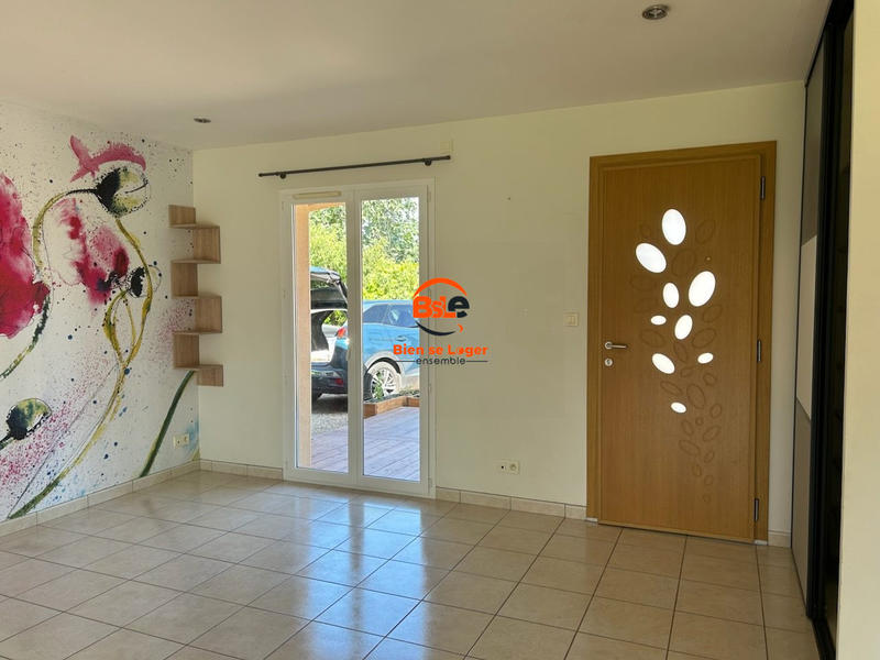 Maison - 102 m² - 5 pièces