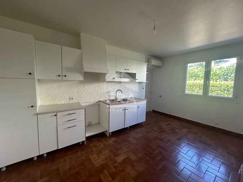 Maison - 98 m² - 4 pièces