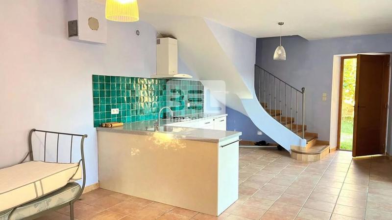 Propriété - 409 m² - 11 pièces