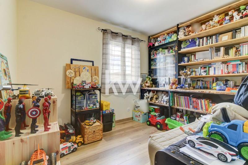 Maison - 101 m² - 5 pièces