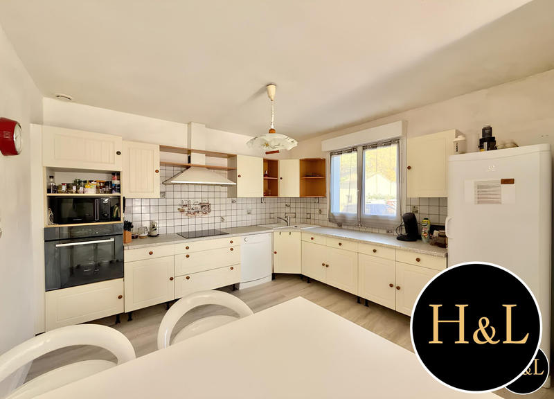 Maison - 105 m² - 5 pièces