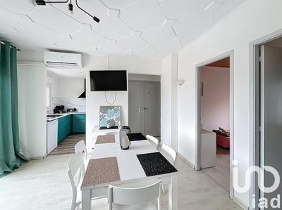 Maison - 104 m² - 8 pièces