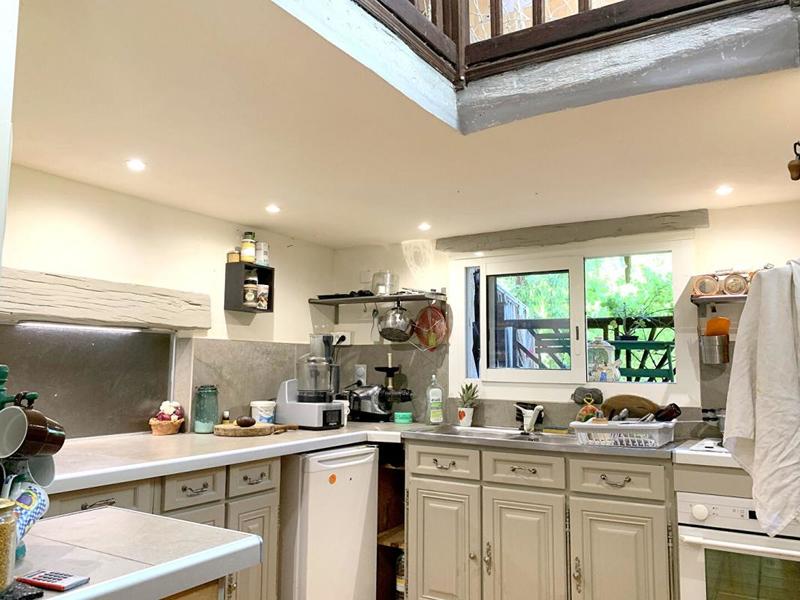 Maison - 420 m² - 18 pièces