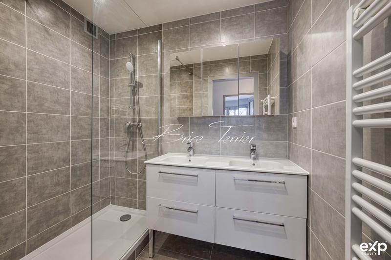 Appartement - 84 m² - 4 pièces