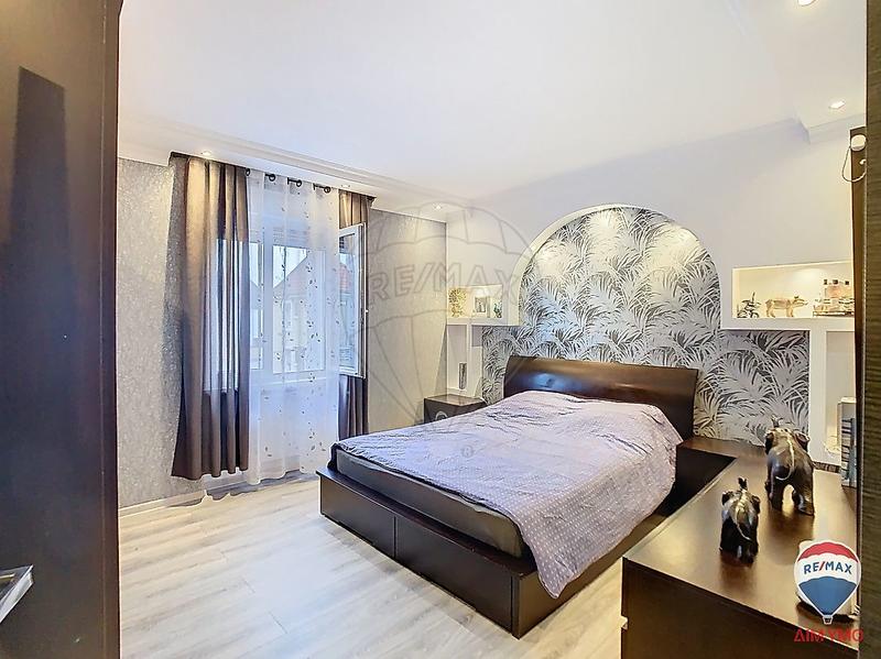 Maison - 153 m² - 7 pièces