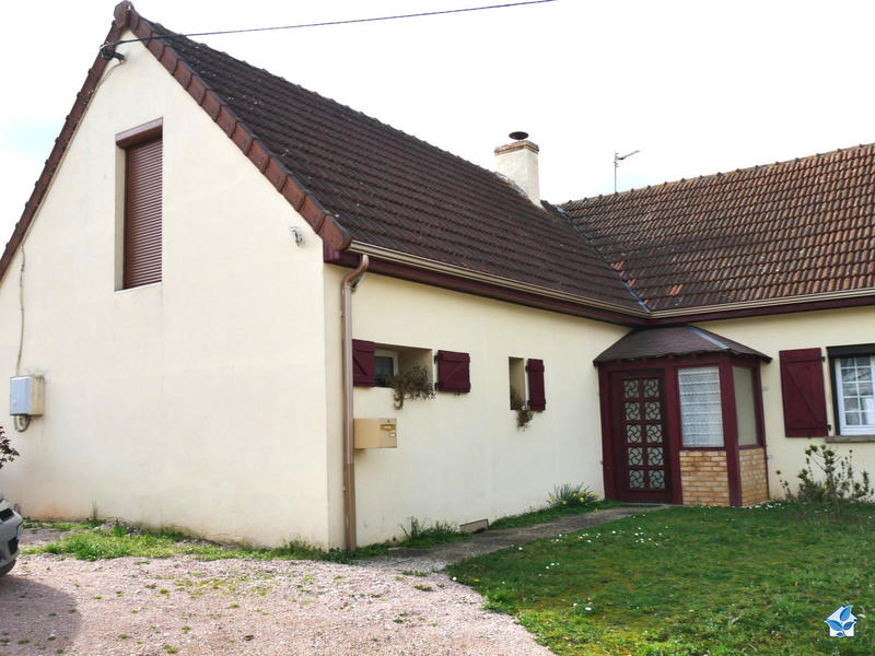 Maison ancienne - 97 m² - 5 pièces