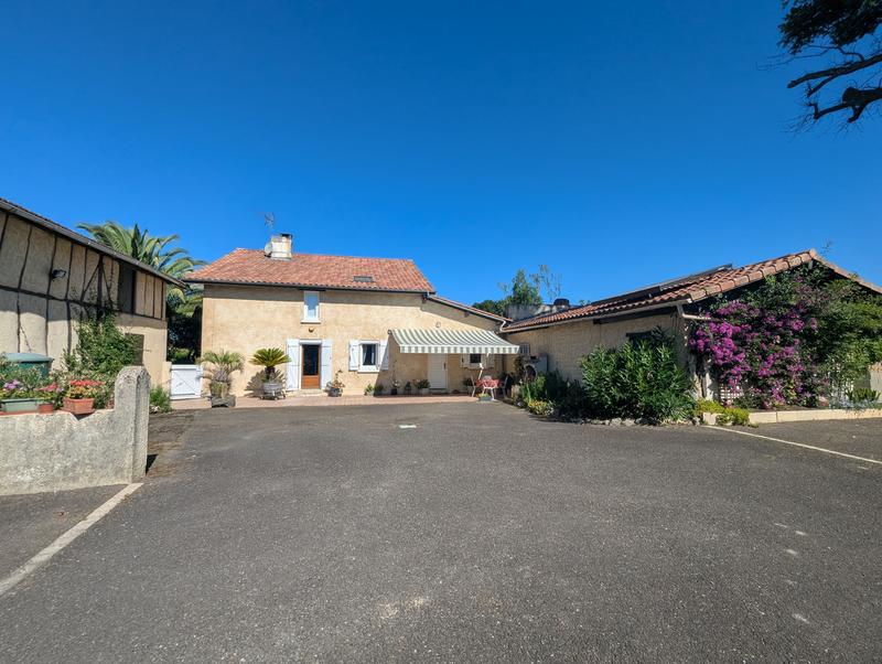 Villa - 188 m² - 7 pièces