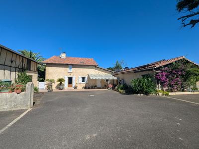 Villa - 188 m² - 7 pièces