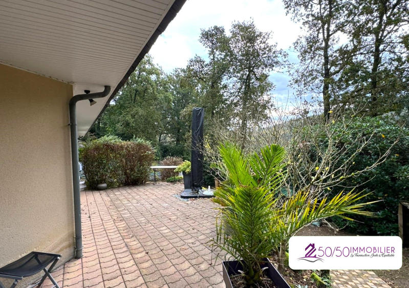 Maison contemporaine - 136 m² - 6 pièces