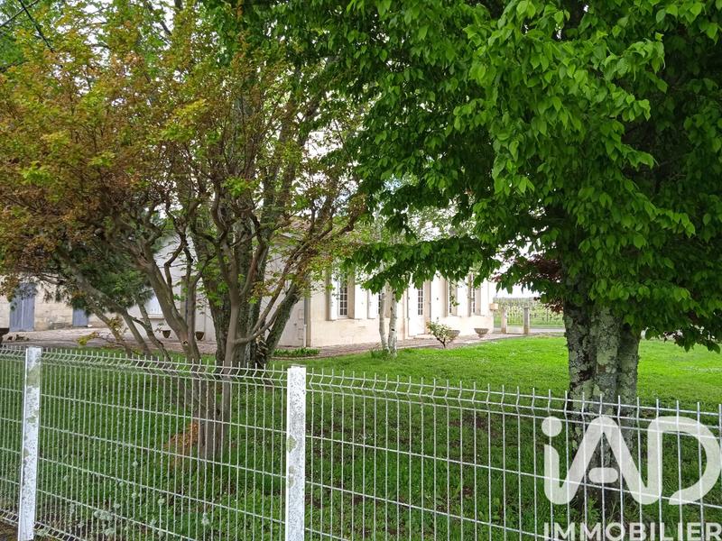 Maison de campagne - 210 m² - 9 pièces