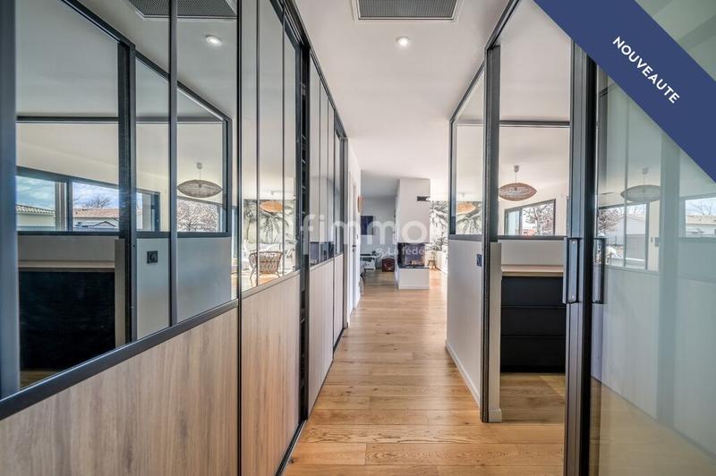 Maison - 193 m² - 6 pièces