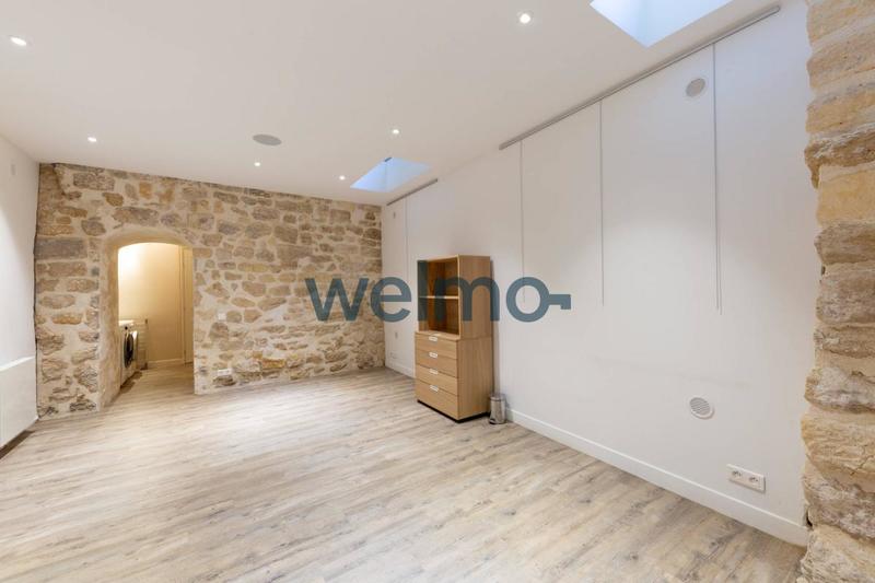 Appartement - 98 m² - 5 pièces