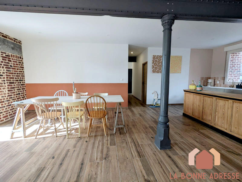 Loft - 120 m² - 4 pièces