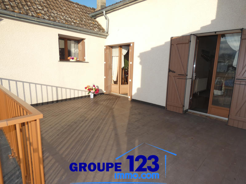 Maison - 202 m² - 5 pièces