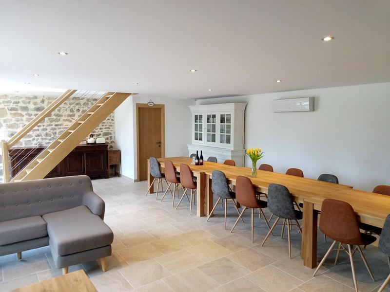 Maison - 316 m² - 11 pièces