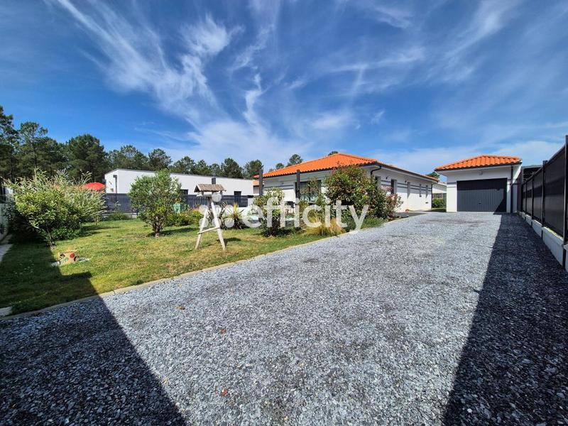 Maison - 110 m² - 5 pièces