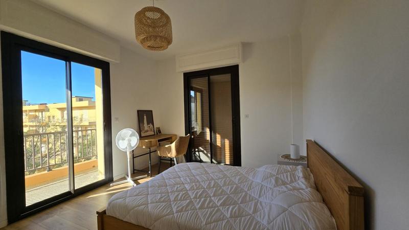 Appartement - 105 m² - 4 pièces