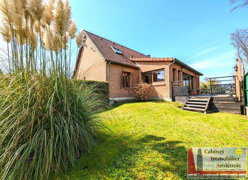 Pavillon - 150 m² - 8 pièces