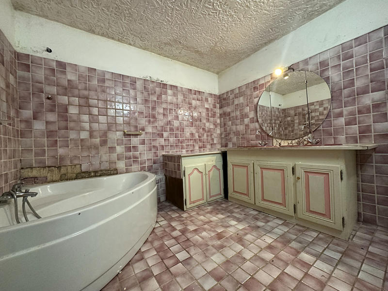 Appartement - 94 m² - 4 pièces