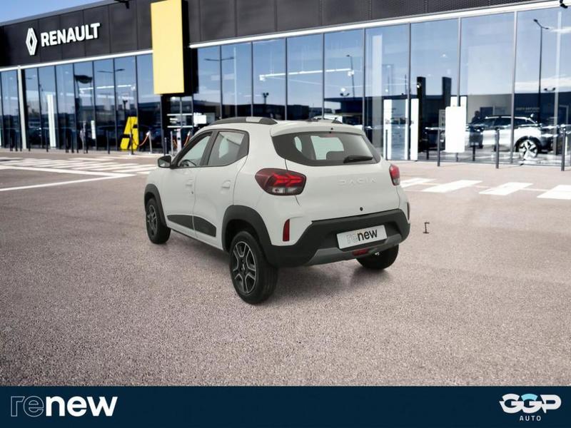 Dacia Spring Essential -23b