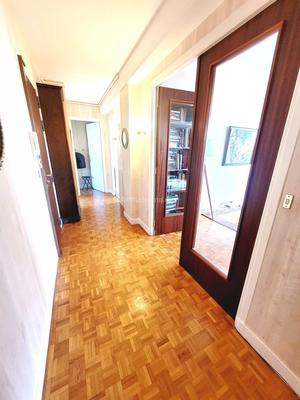 Appartement - 105 m² - 5 pièces