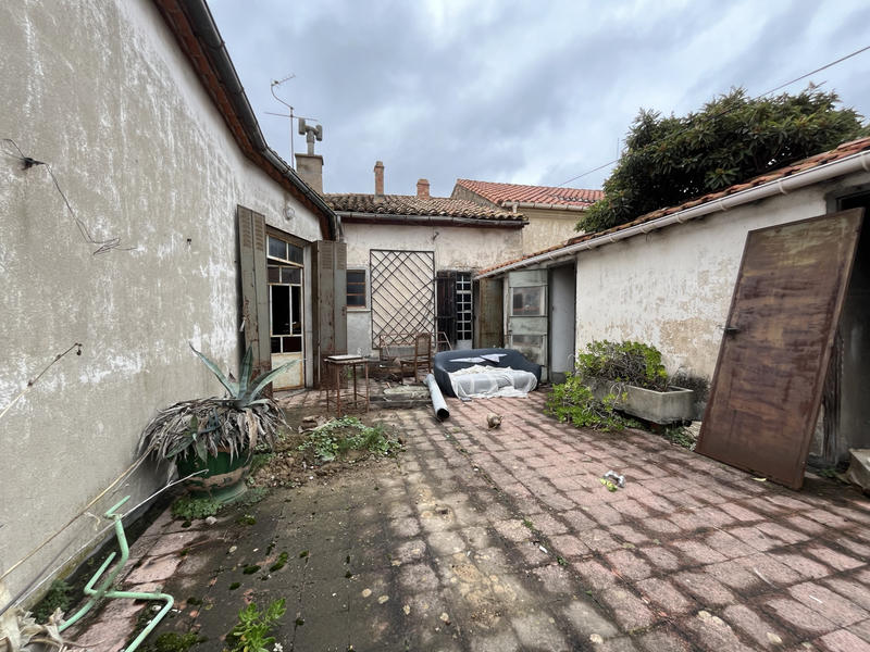 Maison - 401 m² - 13 pièces