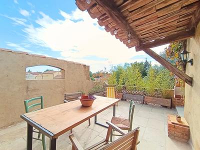 Appartement - 94 m² - 4 pièces