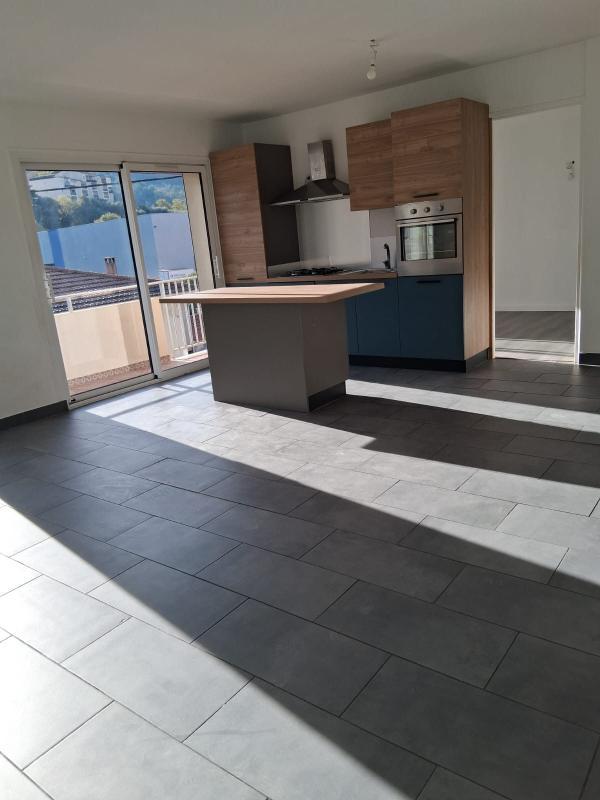 Appartement - 58 m² - 3 pièces