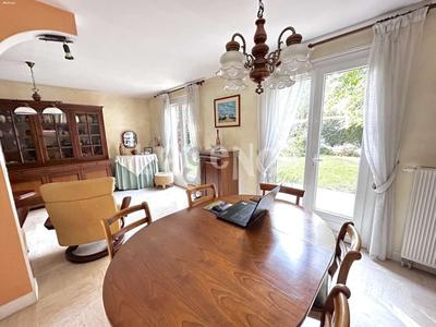 Maison - 128 m² - 6 pièces