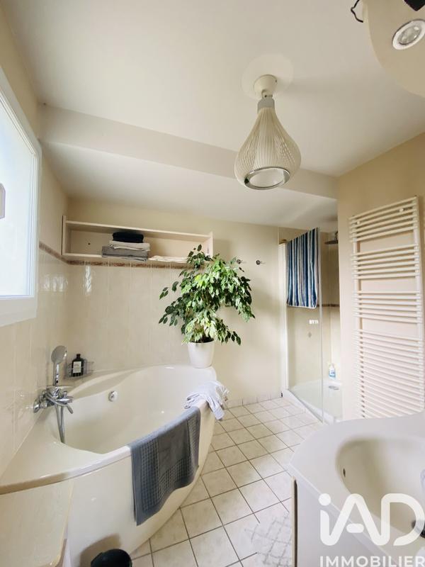 Maison de maîtres - 170 m² - 7 pièces