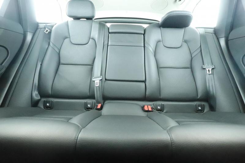 Volvo Xc60 2.0 B4 Inscription Luxe Geartronic 8 197 ch