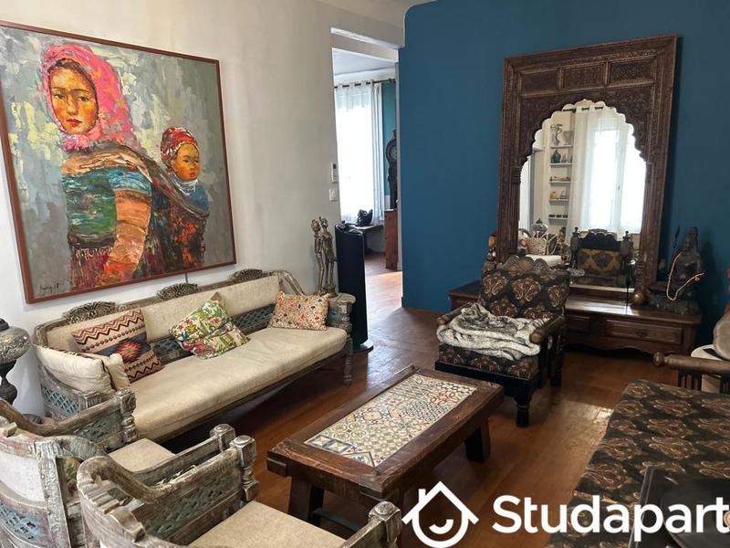 Chambre - 12 m² - 1 pièce