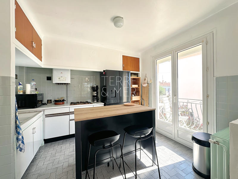 Appartement - 84 m² - 4 pièces