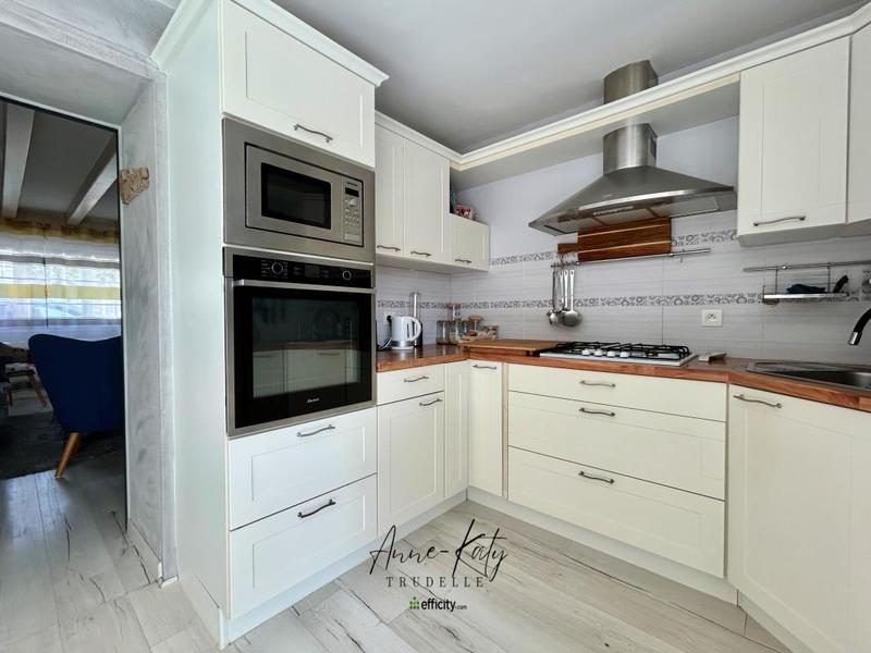 Maison - 167 m² - 7 pièces