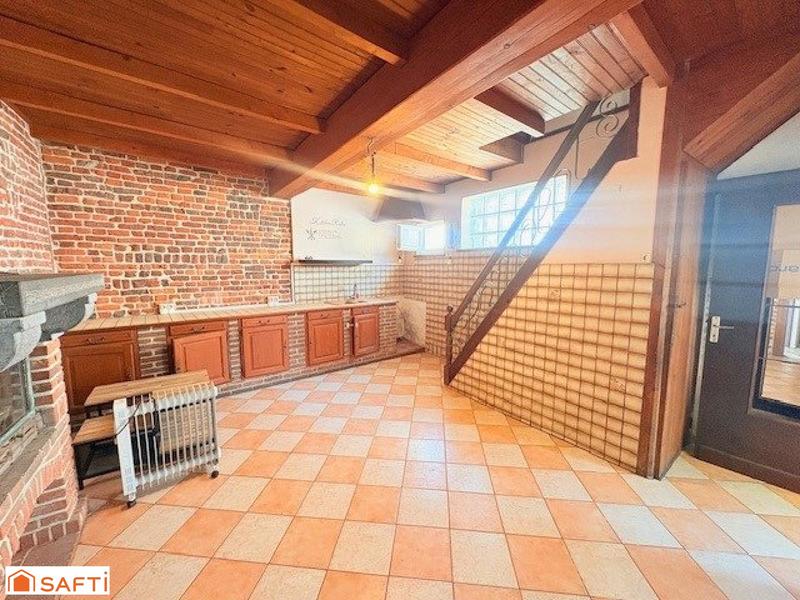 Maison - 130 m² - 9 pièces